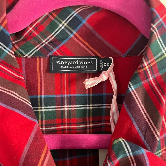 Women’s vineyard vines plaid top - Picture 4 of 5